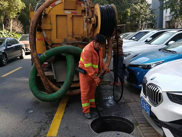 凌云排污管道清淤